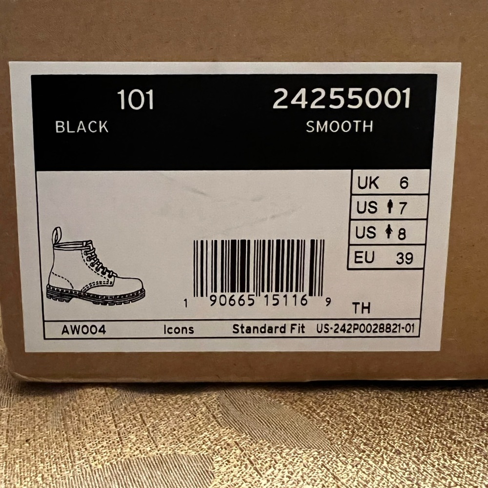 Dr. Martens AirWalker boots Women 7 - Picture 3 of 10